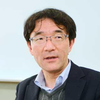 安田行宏教授の写真