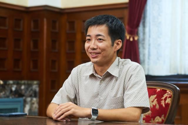 インタビュー中の様子01