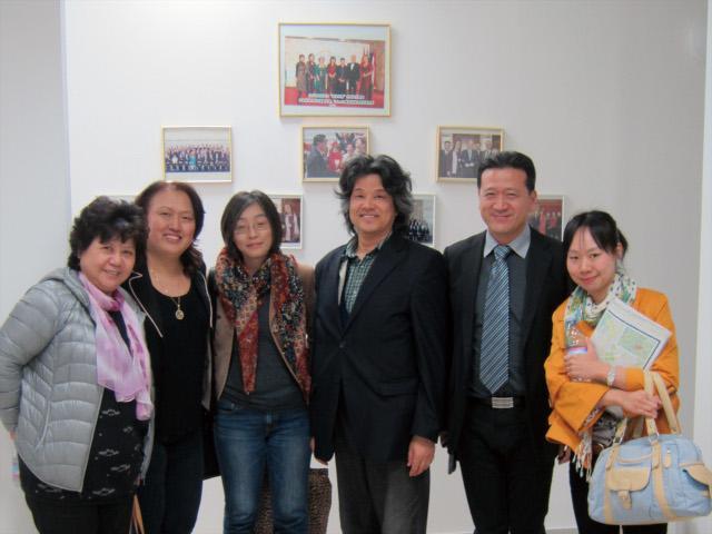 西口先生とハンガリーで中国の中小企業訪問した際の写真